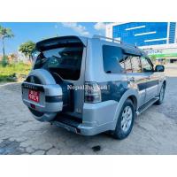 2010 model mitsubishi pajero
