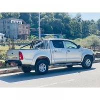 2008 model toyota hilux