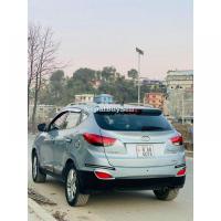 2011 model hyundai tucson 4wd diesel fulloption forsale
