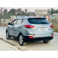 2011 model hyundai tucson 4wd diesel fulloption forsale
