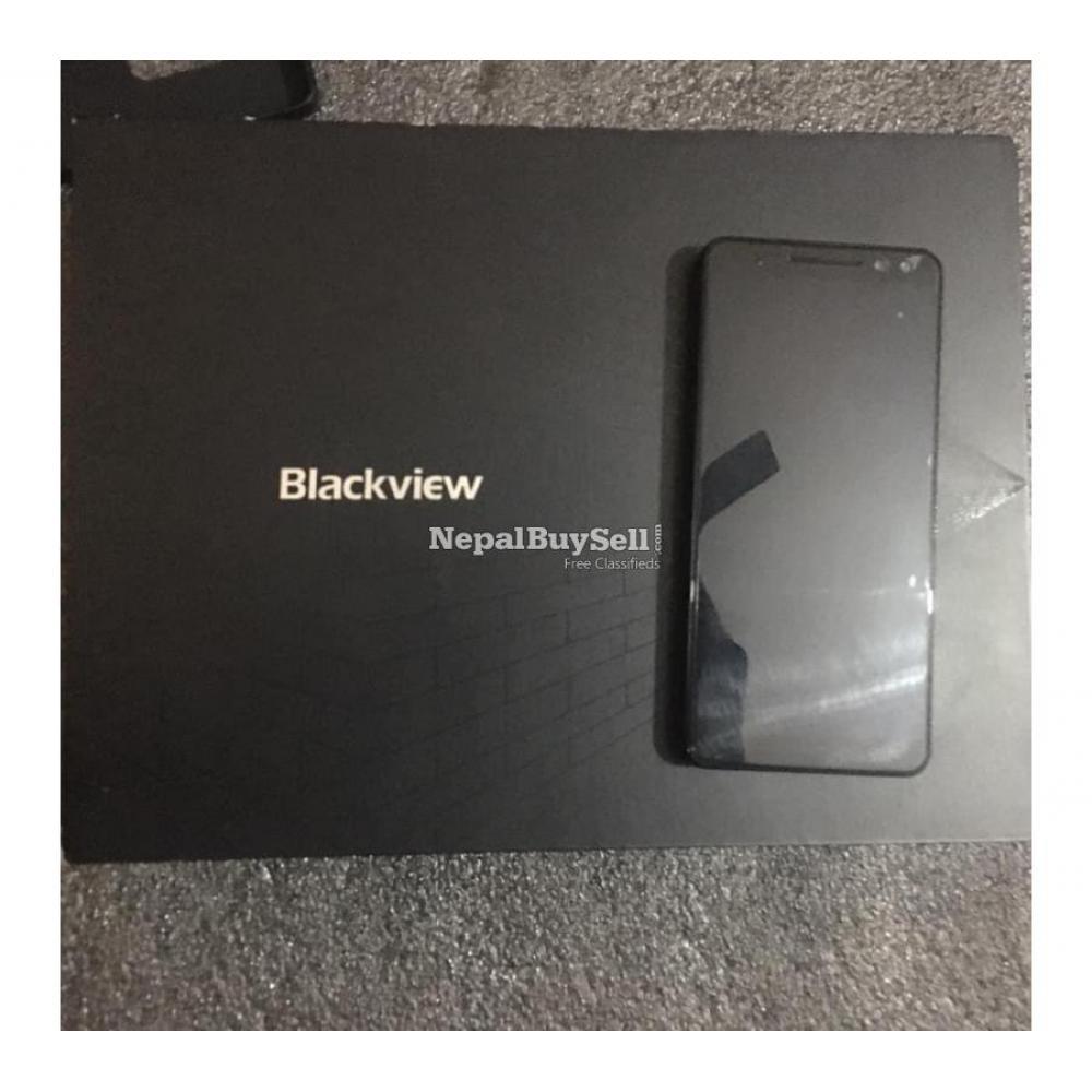 Blackview projector phone - 1
