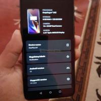 One Plus 6T 128 GB/8 GB Ram Like New