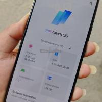 Vivo y73 (8+4/128gb)