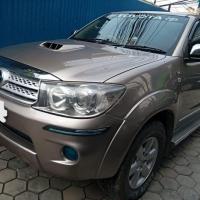 Toyota fortuner 2010 model