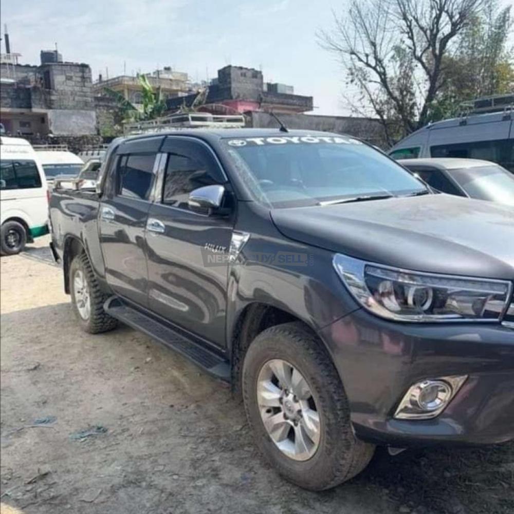 Toyota hilux 2016 model - 1