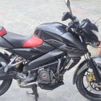 Bajaj Pulsar NS 200
