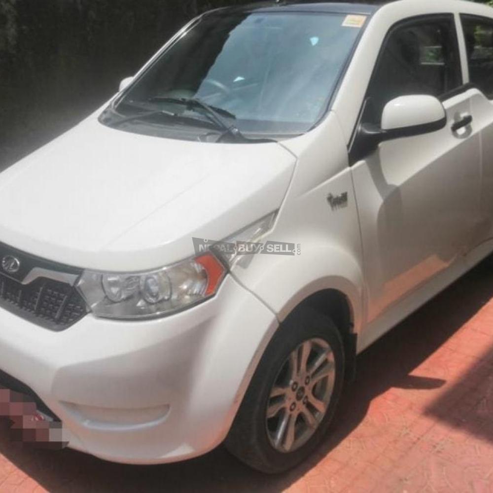 Mahindra e2o plus p6 2018 - 1