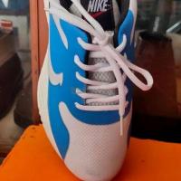 New arrivals sports shoes