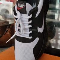 New arrivals sports shoes