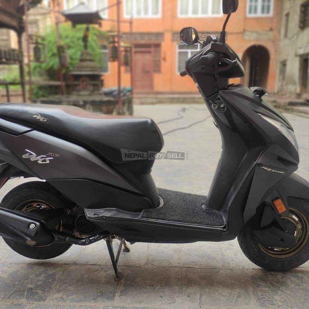 dio scooter for sale - 3/5