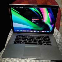 macbook pro i7