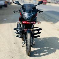 Bajaj pulser 220cc abs on sale