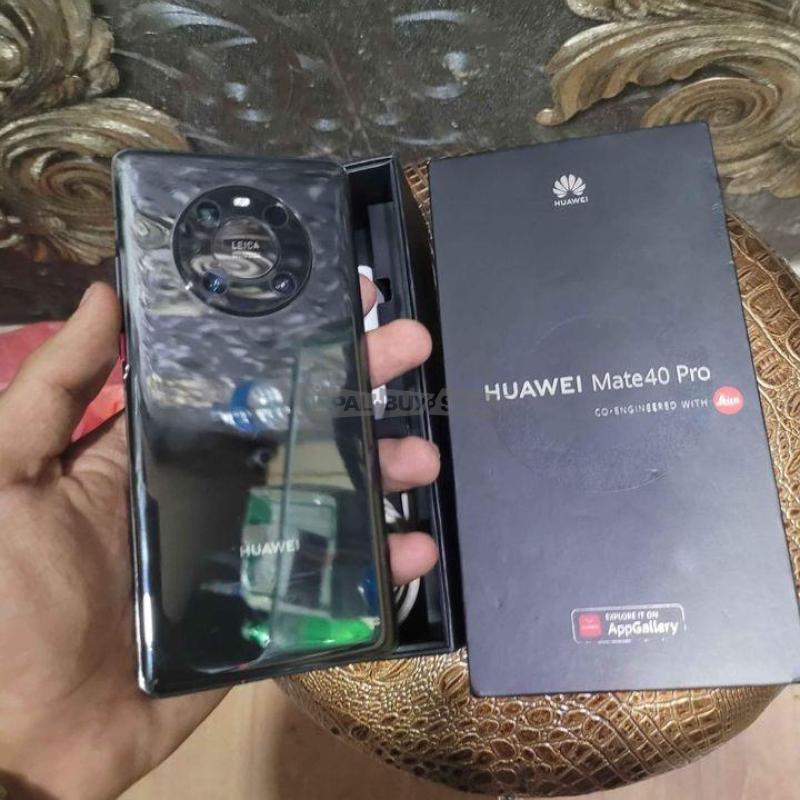 Huawei mate 40 pro with box - 2/10