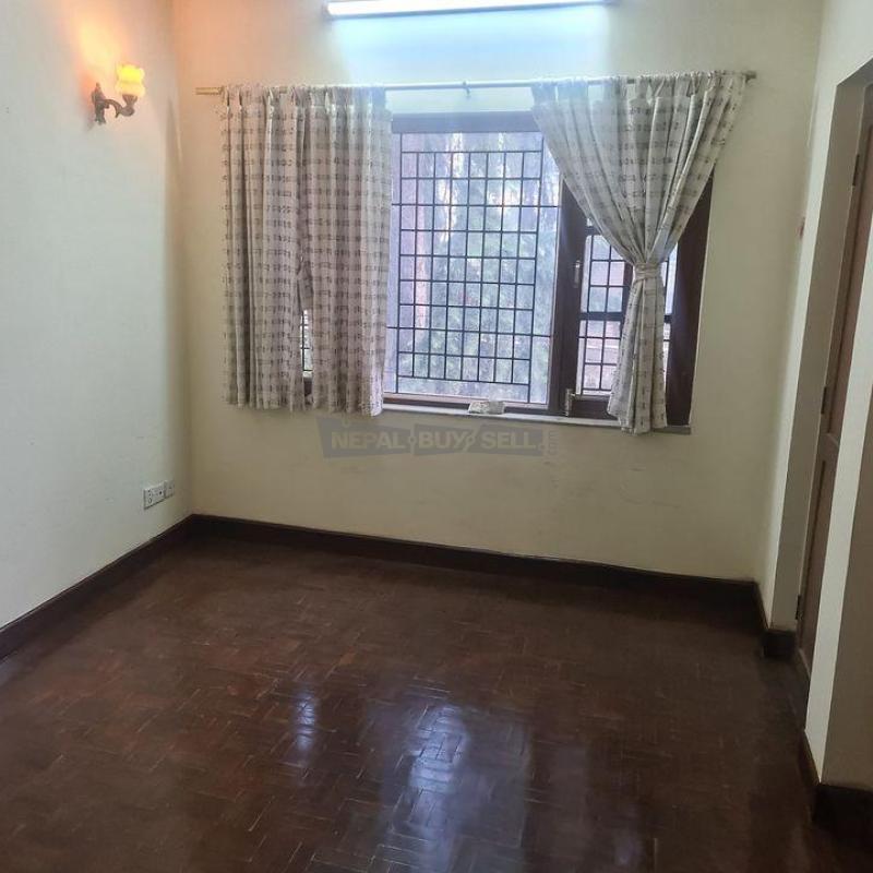 House for rent at jhamsikhel - 8/10