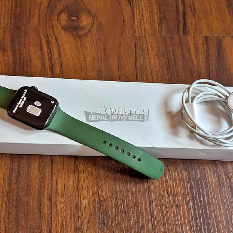 Apple watch series 7 45mm green colour - 1