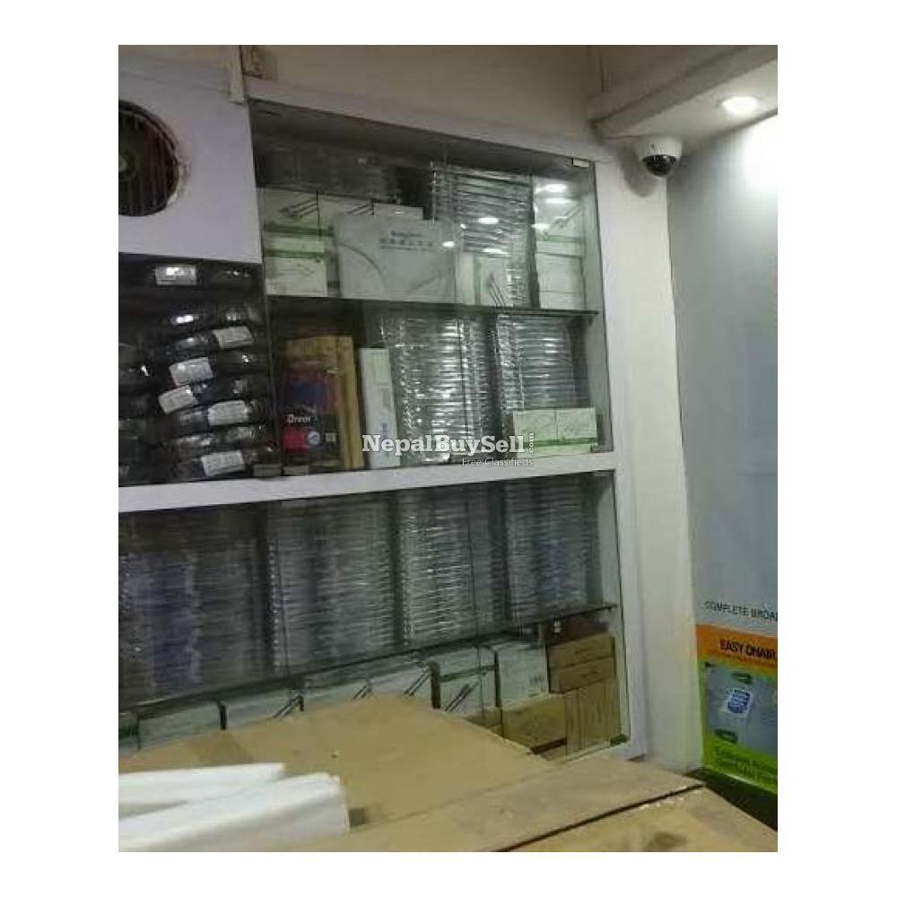 Running Electronic Shop space on Sell - 3/3
